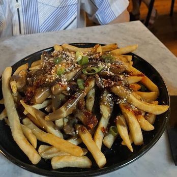The Fitzroy - Poutine - Gastropubs Near Me - Savannah, Georgia The Fitzroy - Poutine - Gastropubs Near Me - Savannah, Georgia