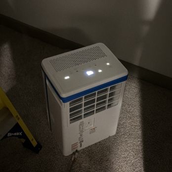 Aven Ridge - Their preliminary treatment for mold was an air purifier. - Apartments Near Me - Leander, Texas Aven Ridge - Their preliminary treatment for mold was an air purifier. - Apartments Near Me - Leander, Texas