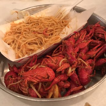 Cap't Loui - They changed the plastic bag with a plate. - Cajun/Creole Near Me - New York, New York