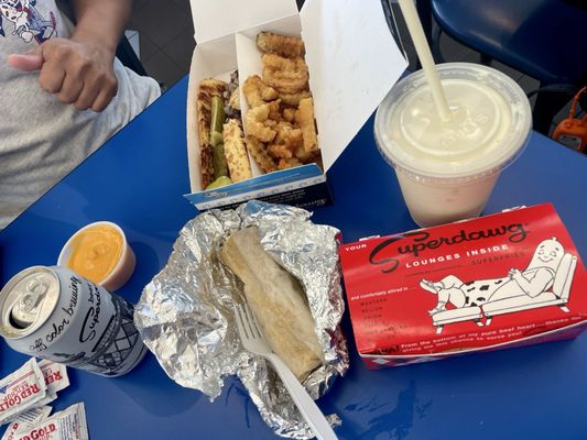 Superdawg Drive-In by null