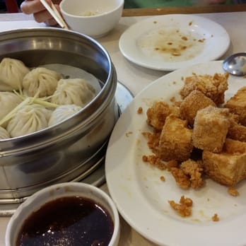 Dumpling House - Juicy Pork and Crab dumplings (10) with crispy tofu. - Shanghainese Near Me - Arcadia, California Dumpling House - Juicy Pork and Crab dumplings (10) with crispy tofu. - Shanghainese Near Me - Arcadia, California