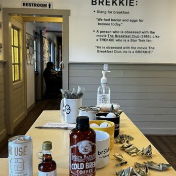 Brekkies - Counter to order food - Breakfast & Brunch Near Me - Solvang, California