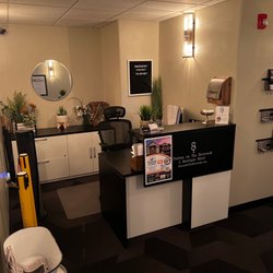Station on The Riverwalk - Receptionist area.