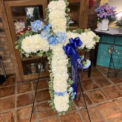 Flowers & Flames Gift Shop