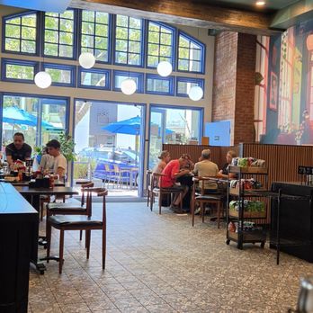 Sprout Cafe - Dining room - Sandwiches Near Me - Palo Alto, California