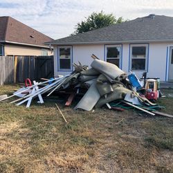 The Neighborhood Junkie