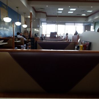 Leo's Coney Island - Diners Near Me - Bloomfield Hills, Michigan