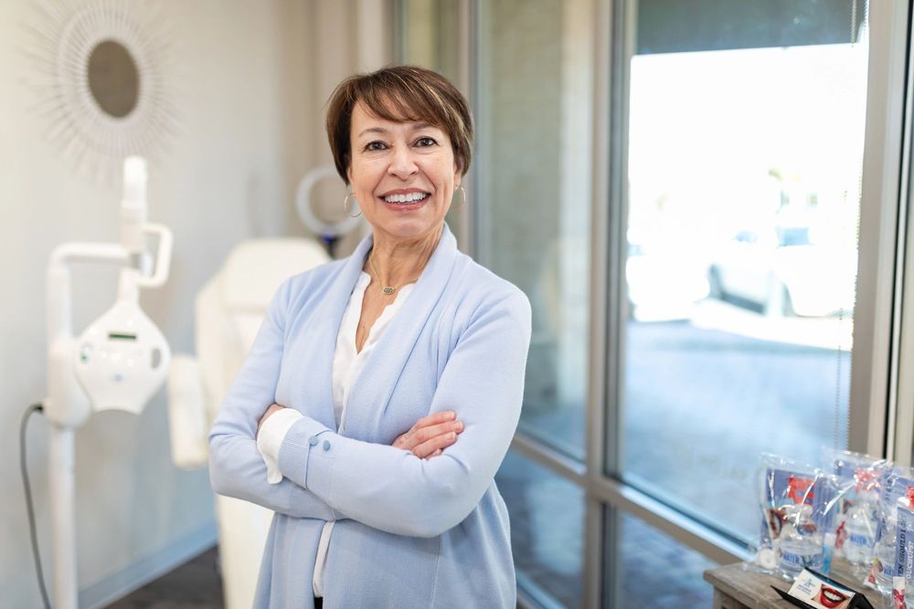 SMILE LABS CHARLOTTE COSMETIC TEETH WHITENING Updated October 2024