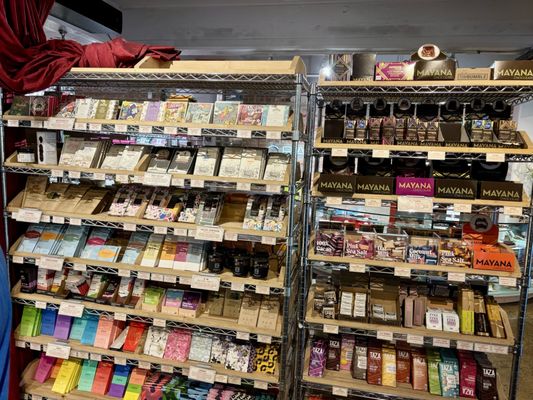 Caputo's Market & Deli by null