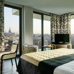 Uptown Palace - Executive Suite