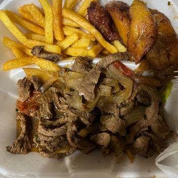 La Granja Restaurant - "Lomo saltado" - Peruvian Near Me - Hialeah Gardens, Florida La Granja Restaurant - "Lomo saltado" - Peruvian Near Me - Hialeah Gardens, Florida
