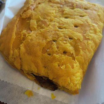 Golden Krust - Bakeries Near Me - Miami Gardens, Florida Golden Krust - Bakeries Near Me - Miami Gardens, Florida