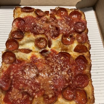 Underground Pizza - 07-31-22 The Roni Boi - Pizza Near Me - Baltimore, Maryland
