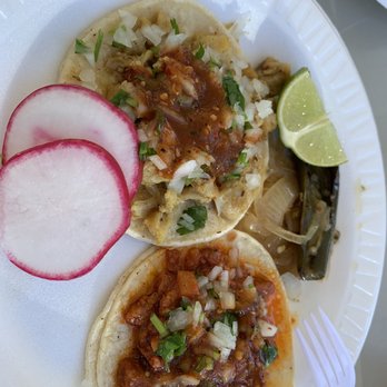 El Gallo Giro Taco Truck - Tacos - so good! - Street Vendors Near Me - Red Bluff, California El Gallo Giro Taco Truck - Tacos - so good! - Street Vendors Near Me - Red Bluff, California