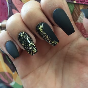 Luxury Nail Spa - Nail Salons Near Me - Pinole, California