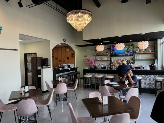 Lil Bowl, Thai and Japanese Cuisine by null