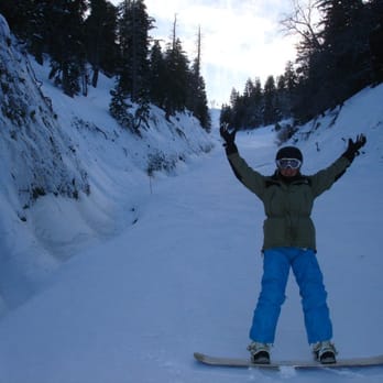 Mountain High Resort - No Crowds on New Years Eve! - Ski Resorts Near Me - Wrightwood, California