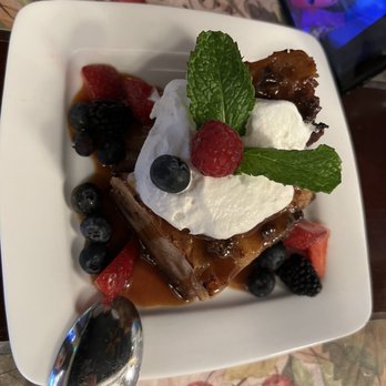Roxx on Main - Fig and coconut bread pudding - American Near Me - Martinez, California Roxx on Main - Fig and coconut bread pudding - American Near Me - Martinez, California