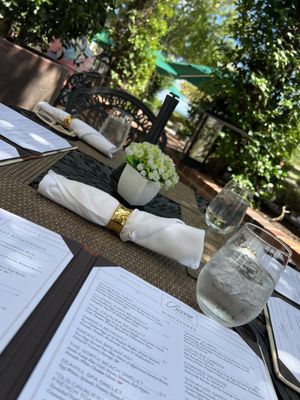 Becca Restaurant & Garden by null