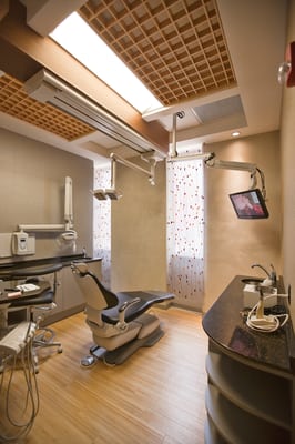 Moossy General and Cosmetic Dentistry