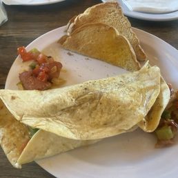 Breakfast taco & toast Breakfast taco & toast