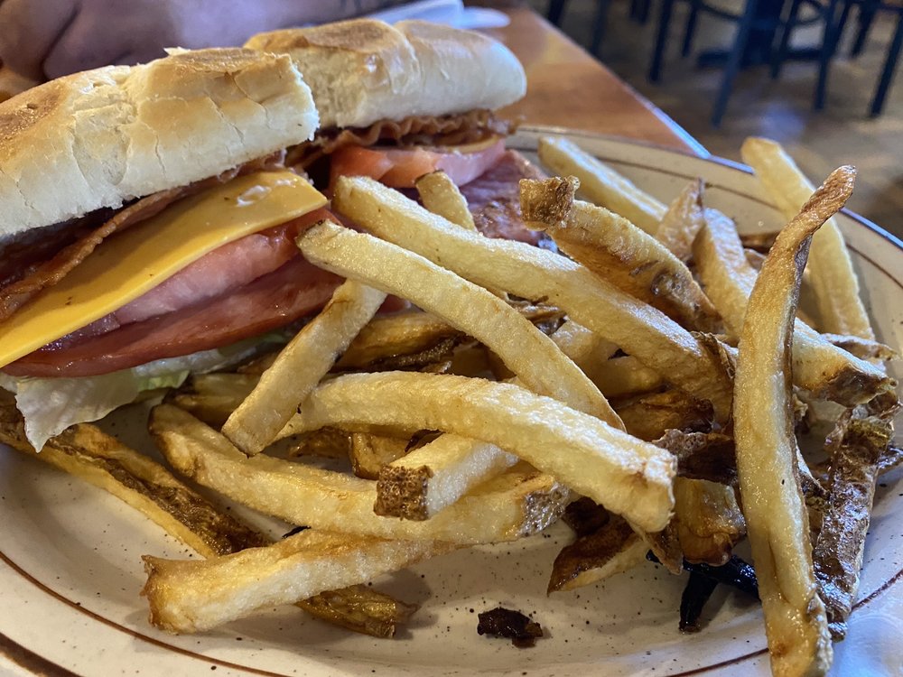 COUNTRY OMELET 61 Photos & 53 Reviews American (Traditional) 3038