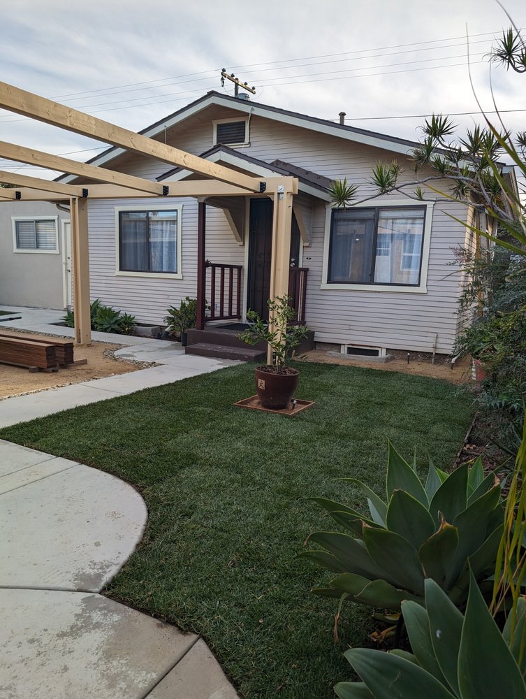 Slide of The Build Pros