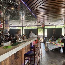 Dzire Bar And Lounge