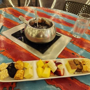 The Melting Pot - Boubon pecan chocolate fondue - Fondue Near Me - Littleton, Colorado