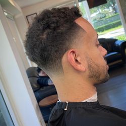 Fly Fadez Barbershop