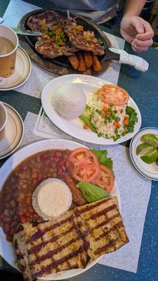 Cositas Ricas by null