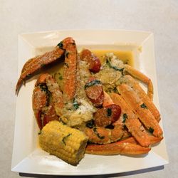 Cajun House - Snow crab leg in garlic butter