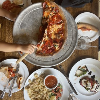 Rosedale Brick Oven - Pizza Calamari Fritti mozzarella - Italian Near Me - Naples, Florida Rosedale Brick Oven - Pizza Calamari Fritti mozzarella - Italian Near Me - Naples, Florida