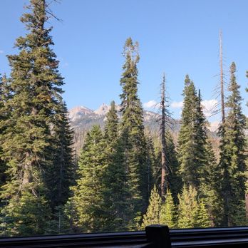 The Peaks Restaurant - American Near Me - Sequoia National Park, California