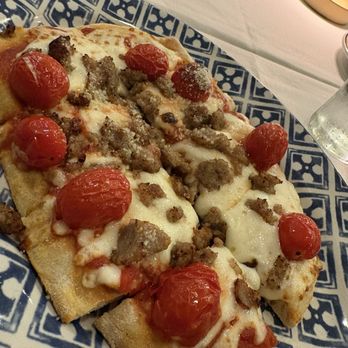 Maggiano's Little Italy - Sausage flatbread - Italian Near Me - Hackensack, New Jersey