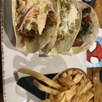 Old City Barbeque - Taco Sampler - Barbeque Near Me - Williamsburg, Virginia Old City Barbeque - Taco Sampler - Barbeque Near Me - Williamsburg, Virginia