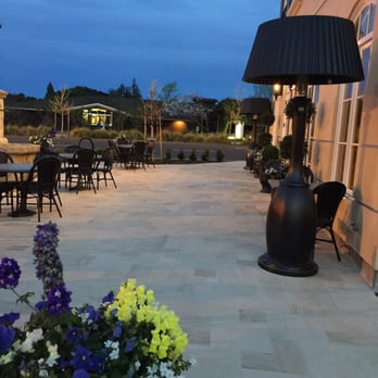 Campagne One Main - Lovely cafe with outside patio on the corner of Enchante Boutique Hotel - Breakfast & Brunch Near Me - Los Altos, California Campagne One Main - Lovely cafe with outside patio on the corner of Enchante Boutique Hotel - Breakfast & Brunch Near Me - Los Altos, California