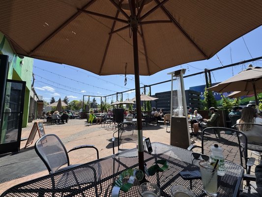 Hop Valley Brewing Company by null