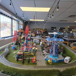The Smoke Stack Hobby Shop - Train layout