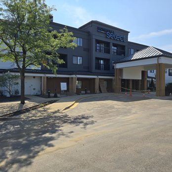Sonesta Select Chicago Elgin West Dundee - Hotels Near Me - West Dundee, Illinois