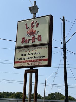 LC's Bar-B-Q by null