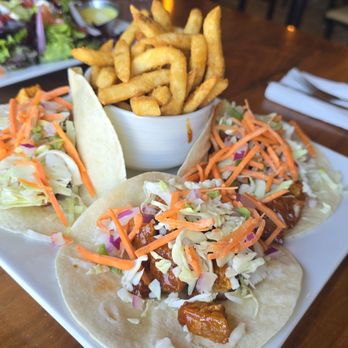 New Vintage Grill - Crispy Korean Chicken taco with side of fried - Pizza Near Me - Bakersfield, California
