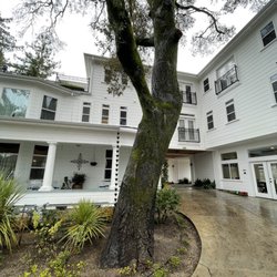 River Belle Inn