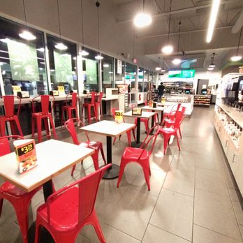 7-Eleven - empty tables and chairs in a fast food restaurant - Convenience Stores Near Me - Houston, Texas 7-Eleven - empty tables and chairs in a fast food restaurant - Convenience Stores Near Me - Houston, Texas