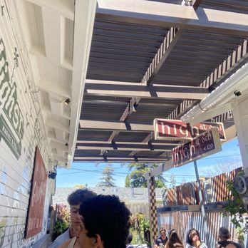 HIGH STREET MARKET & DELI - Updated September 2025 - 1363 Photos & 1744