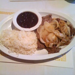El Nuevo Frutilandia - The ultra disappointing Bistec de Palomilla.