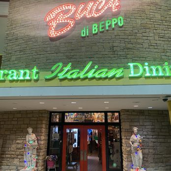 Buca di Beppo Italian Restaurant - Main entrance - Italian Near Me - Orlando, Florida