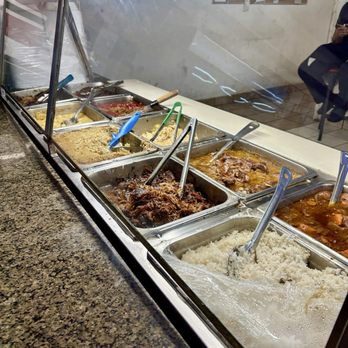 Ramzys Meat & Three - Food options - Comfort Food Near Me - Nashville, Tennessee Ramzys Meat & Three - Food options - Comfort Food Near Me - Nashville, Tennessee