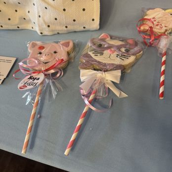 Feeding Frenzy Cookies - Cookies - Pop-Up Restaurants Near Me - Celina, Ohio Feeding Frenzy Cookies - Cookies - Pop-Up Restaurants Near Me - Celina, Ohio