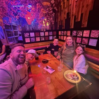 Lucky Robot Restaurant - Ambiance - Sushi Bars Near Me - Austin, Texas Lucky Robot Restaurant - Ambiance - Sushi Bars Near Me - Austin, Texas